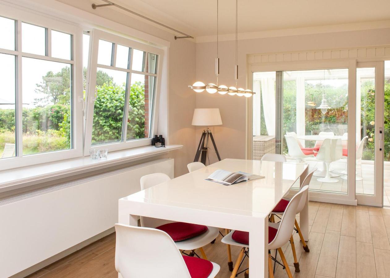 Haus Watthus - Wohnung Paradies Nebel Buitenkant foto