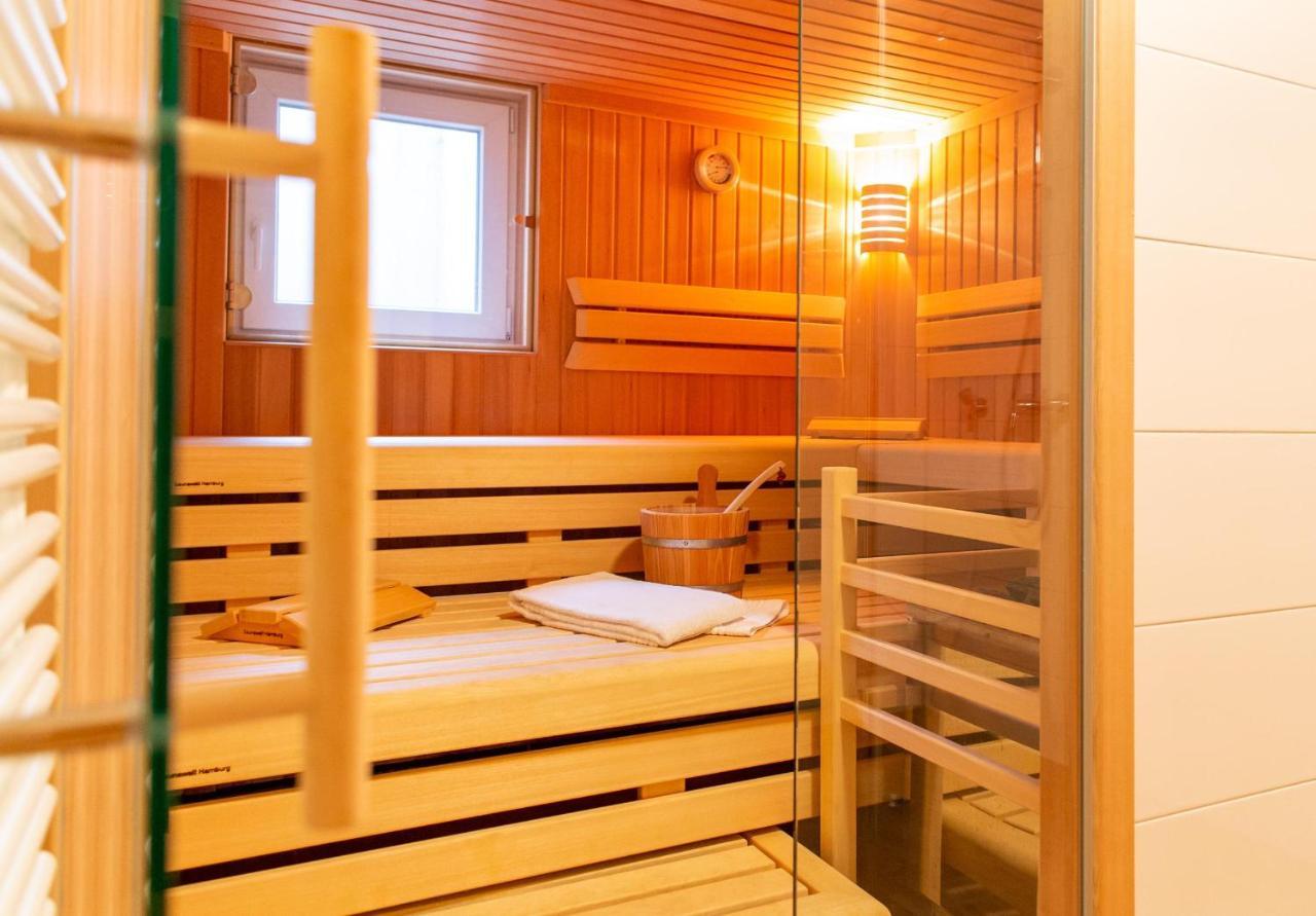 Haus Watthus - Wohnung Paradies Nebel Buitenkant foto