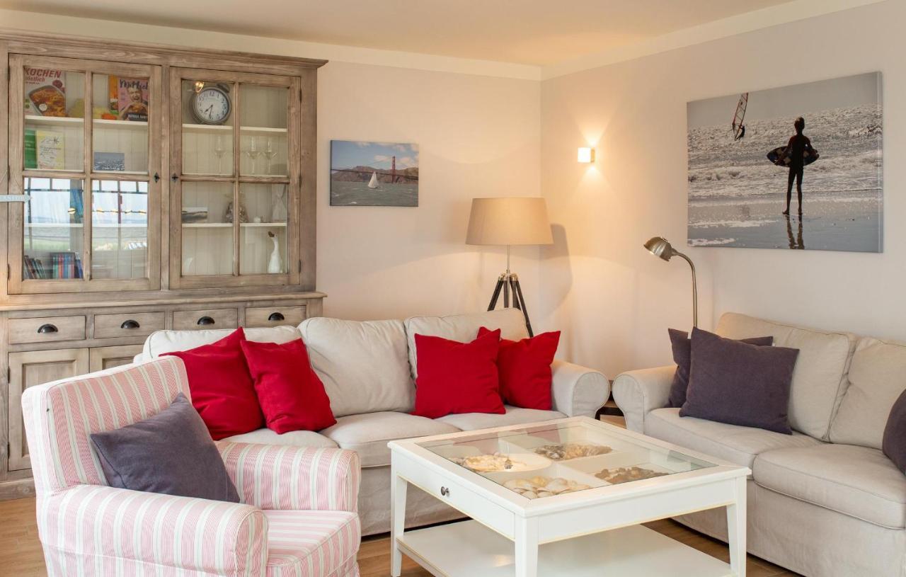 Haus Watthus - Wohnung Paradies Nebel Buitenkant foto
