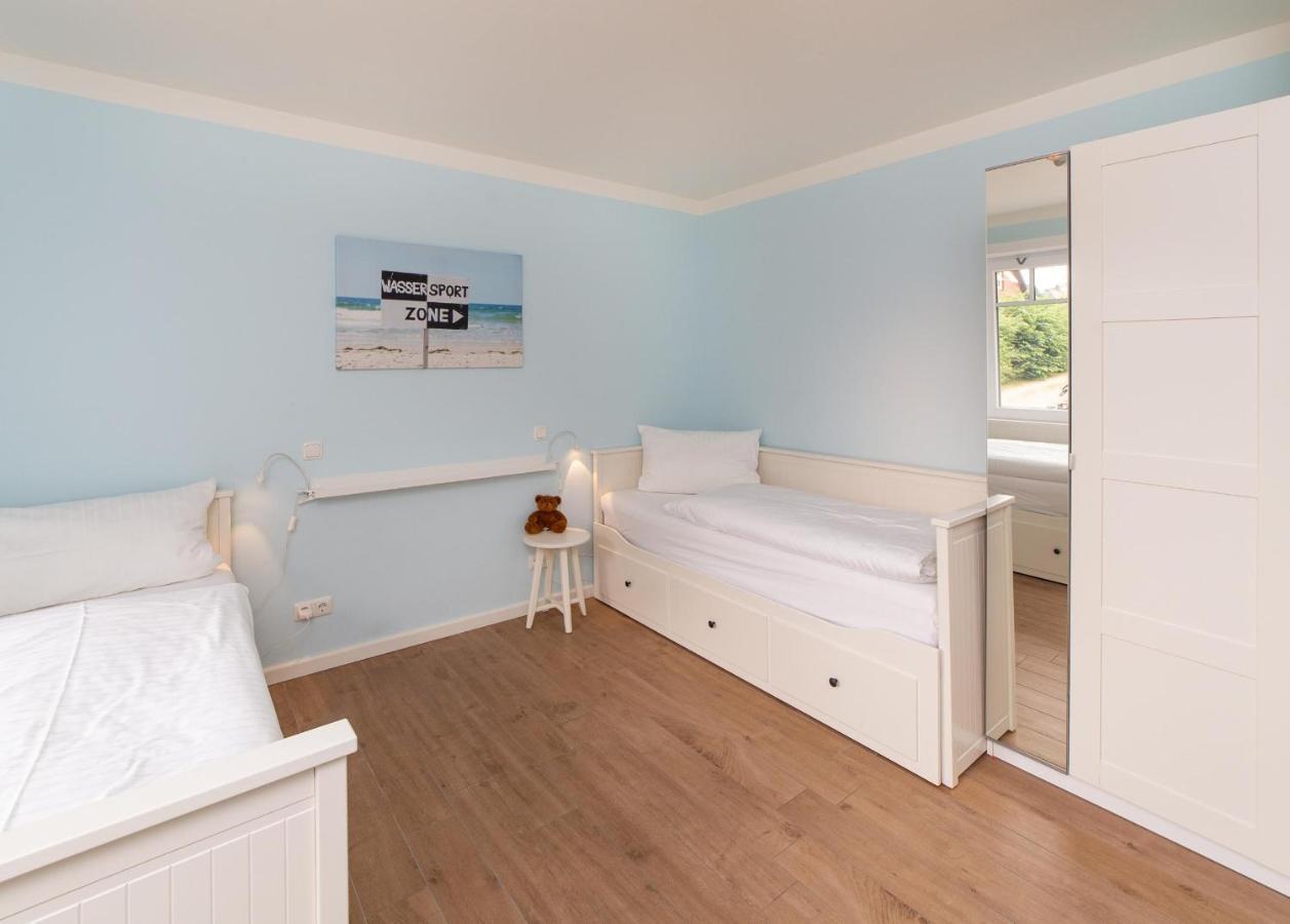 Haus Watthus - Wohnung Paradies Nebel Buitenkant foto